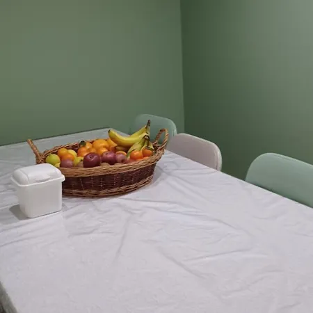 Bed & Breakfast 3